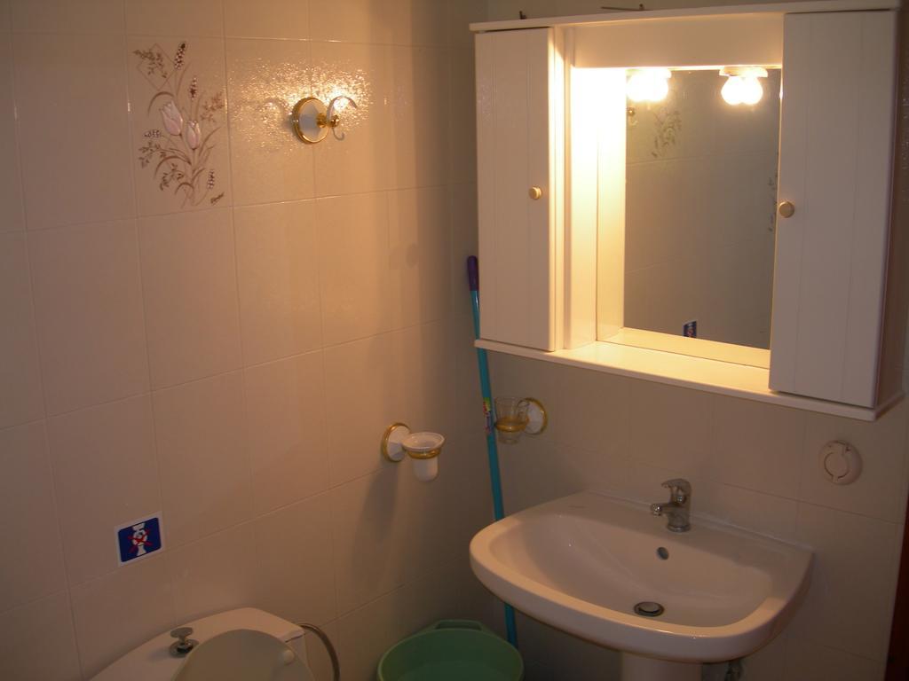 Emilios See View Apartment Mparmpati Eksteriør billede